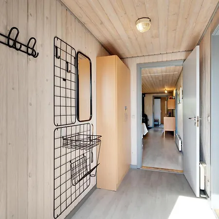 Stunning In With Sauna, Swimming Pool And Wifi *